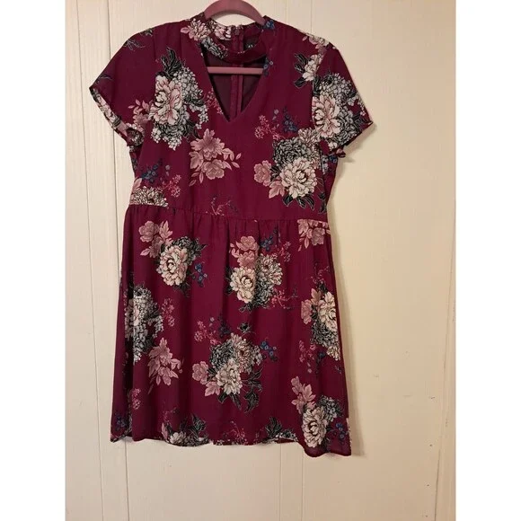 Anthropologie | Dresses | Anthropologie As U Wish Dress Woman M Mauve  Floral Mini Dress Cut Out Pleated | Poshmark